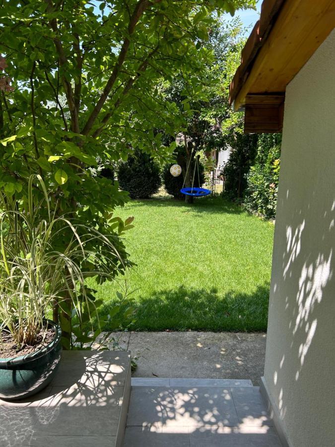 Kisvirag Vendeghaz Villa Balatonvilagos Exterior photo